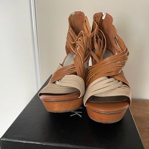 Rudsak tan leather wedge shoes. Size 40 Or 9.5.